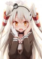 天津風 照れる