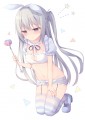 「こんな格好じゃ戦えない…」